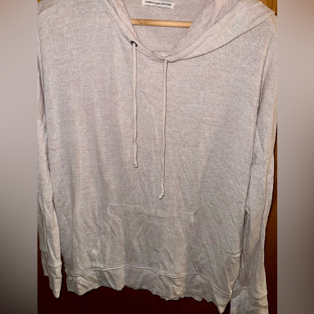 2/$25 American Eagle Hoodies🐰